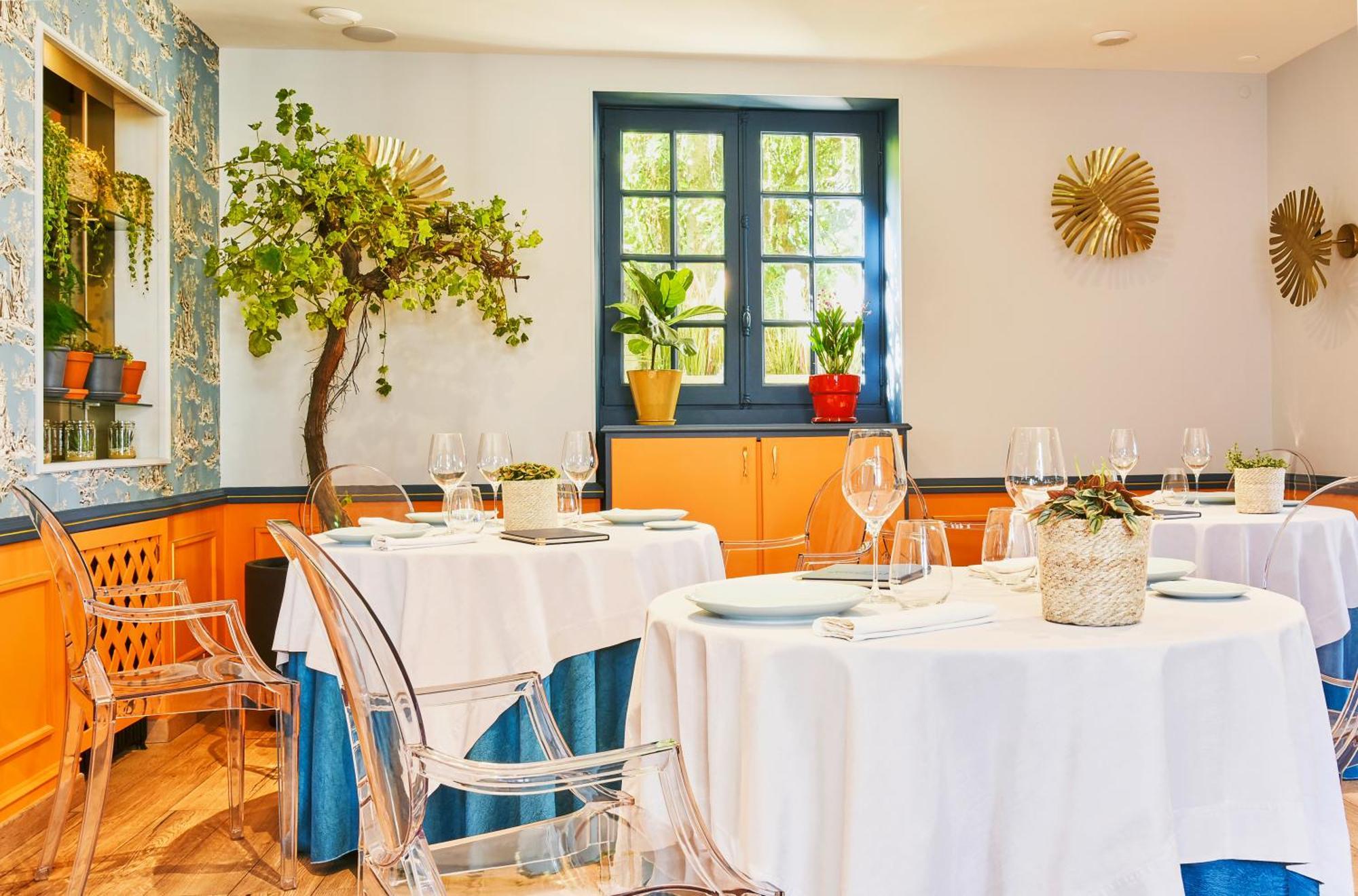 Logis Hotels Restaurant La Mere Hamard Semblancay Экстерьер фото